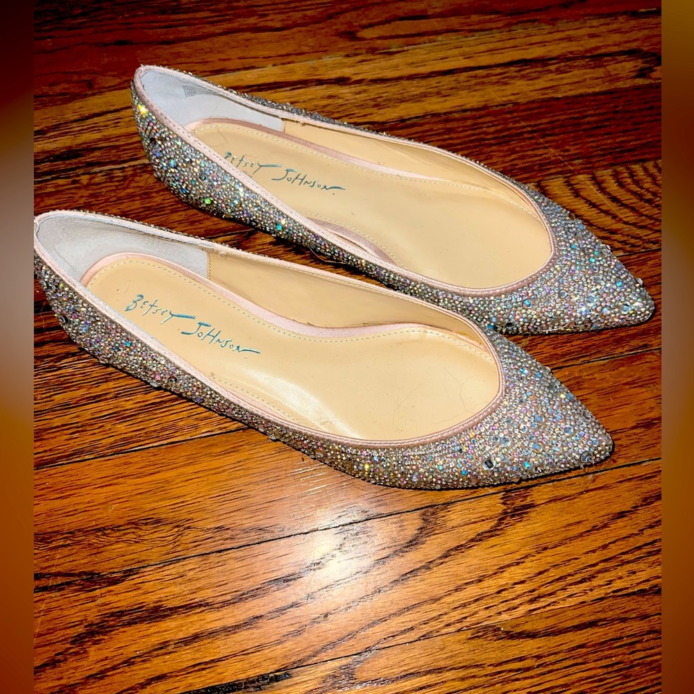 Betsey Johnson Silver Crystal Pointed Toe Flats - Picture 2 of 3
